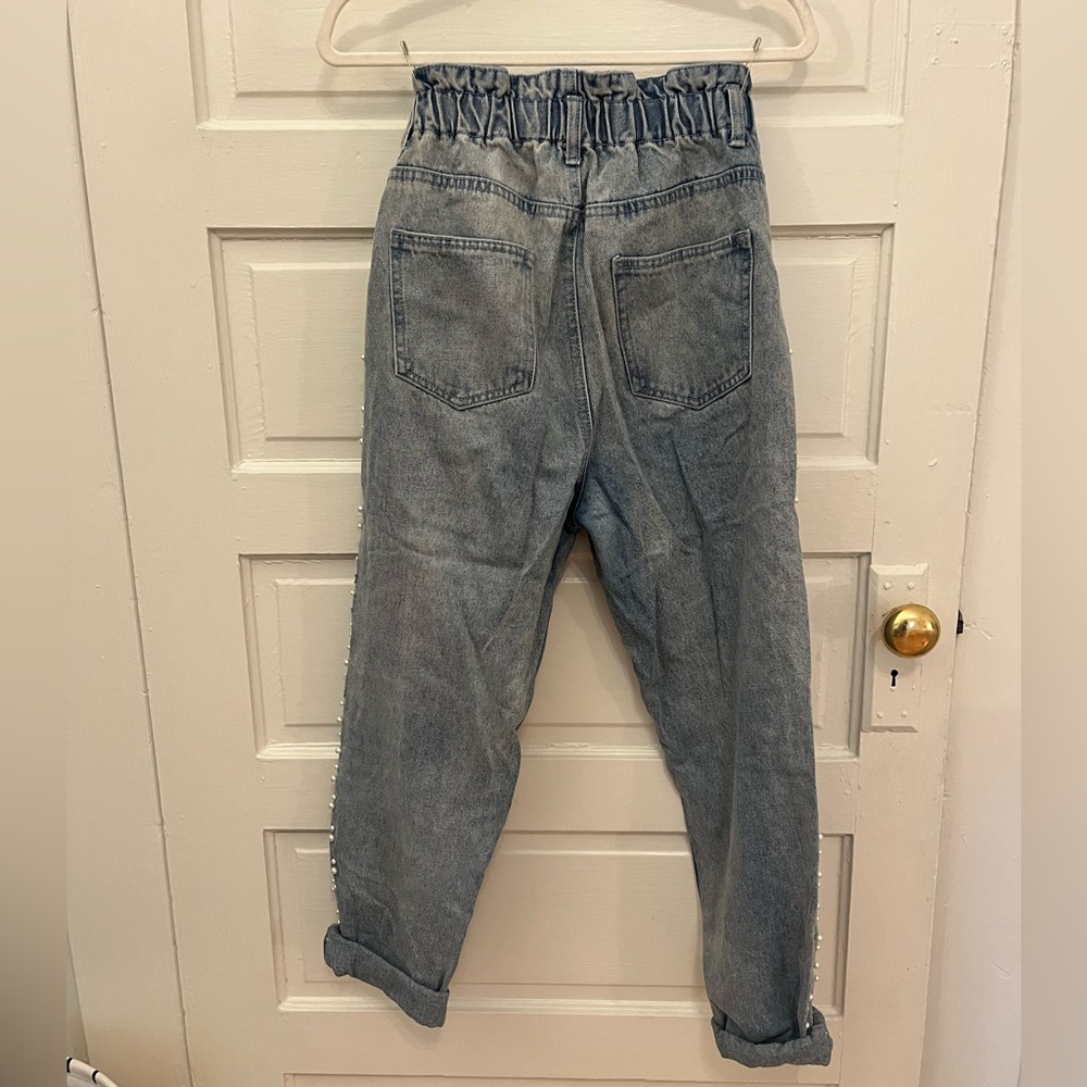 Pearl-studded mom jeans - Picture 3 of 5